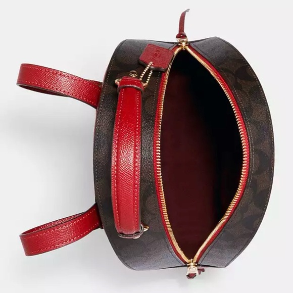 Coach Jordyn Backpack With Signature Canvas Detail - Picture 4 of 7